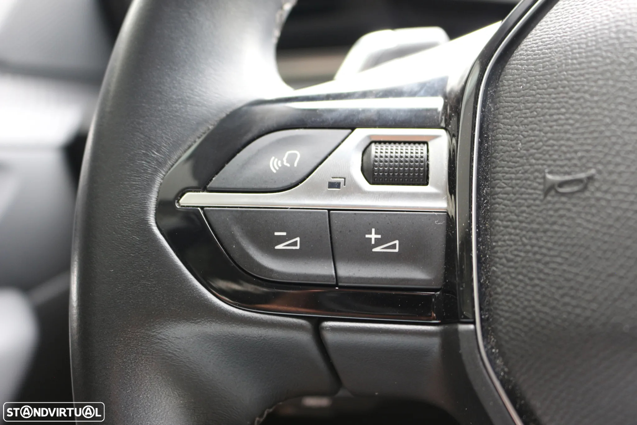 Peugeot 508 1.6 Hybrid Allure Pack e-EAT8 - 25
