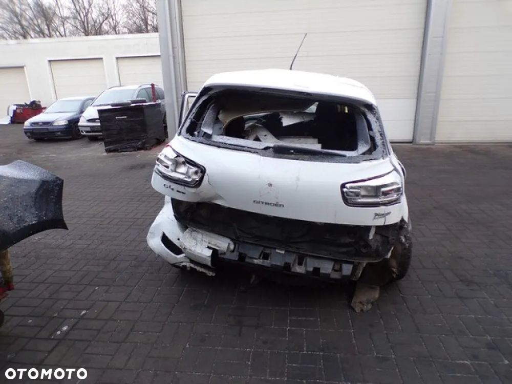 Części - Citroen C4 Picasso 2 II 1.6 BlueHDI 15R - 4