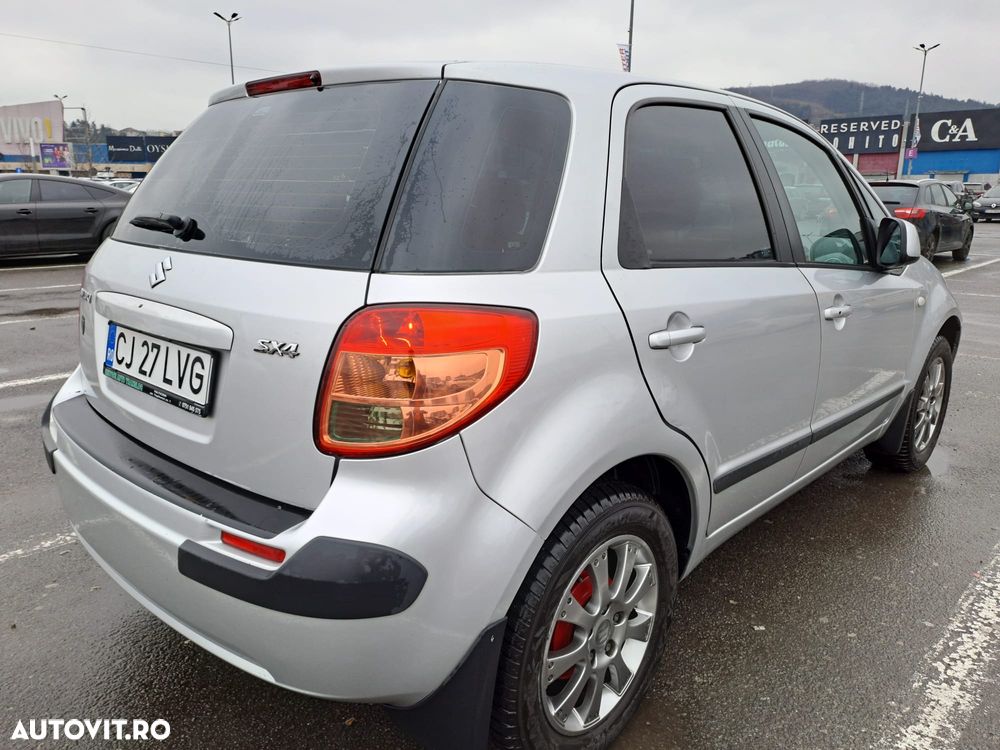 Suzuki SX4 1.6L 2WD GS - 5