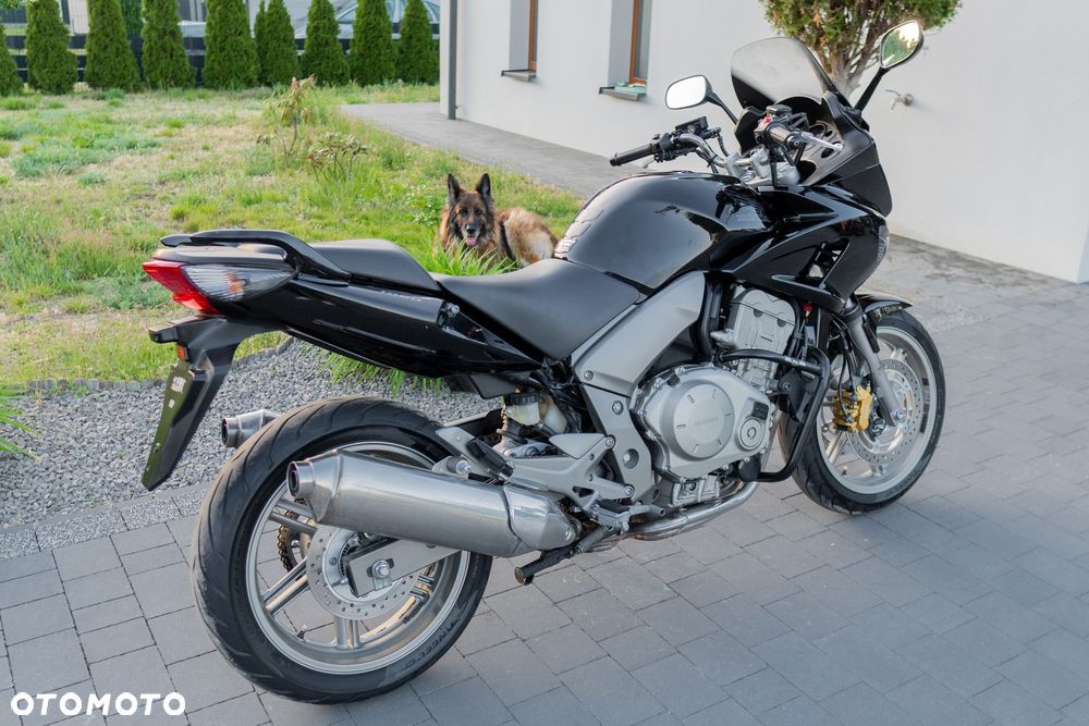 Honda CBF - 4