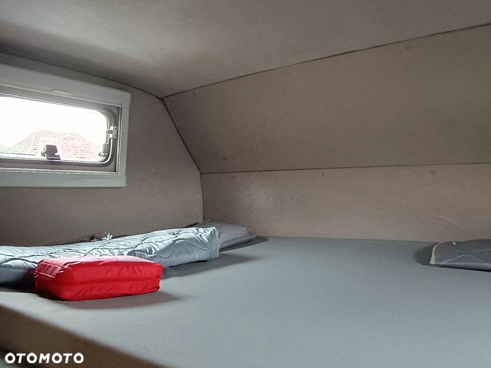 Volkswagen Transporter - 32