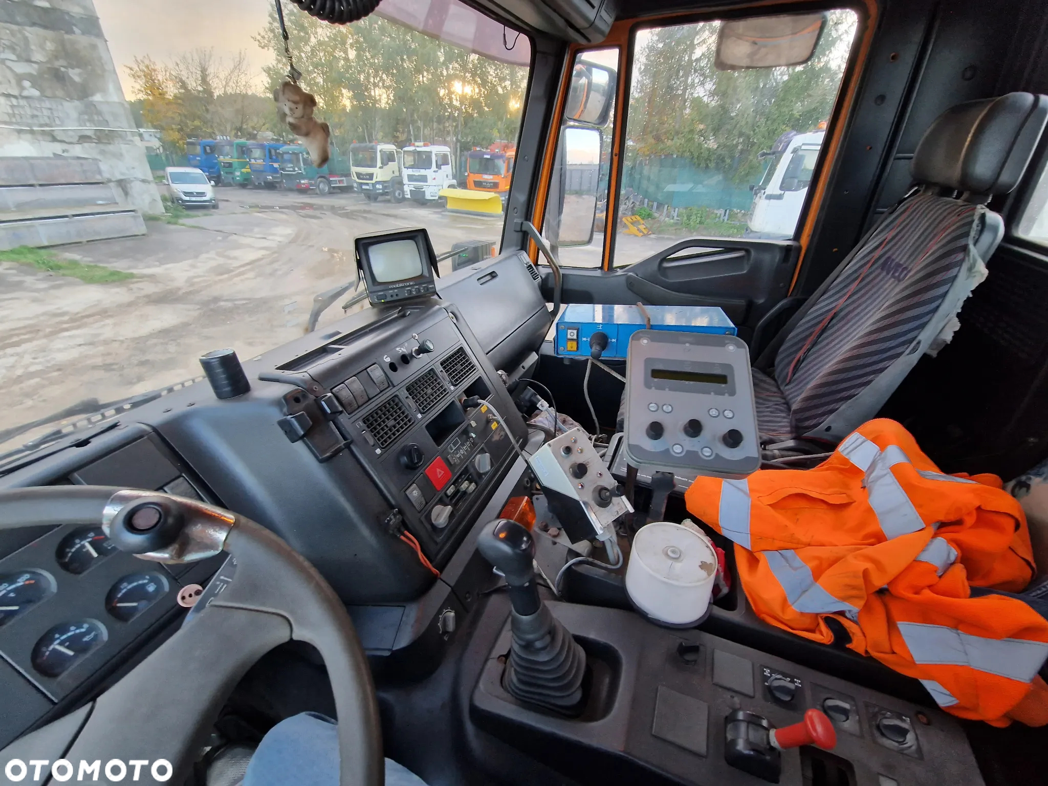 Iveco Eurotrakker - 19
