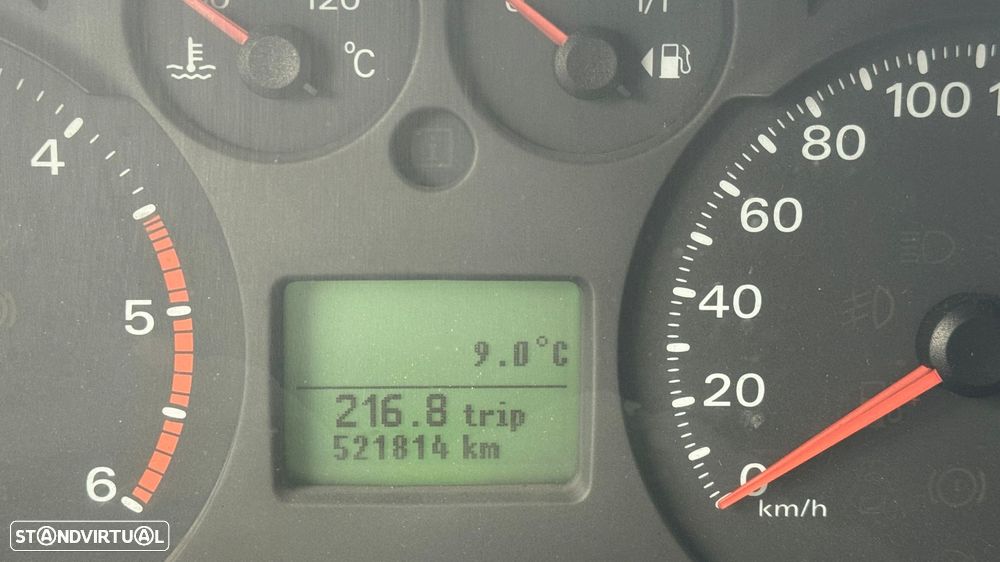 Ford Transit 330L 2.2 TDCi Trend Longa-T.Médio - 17