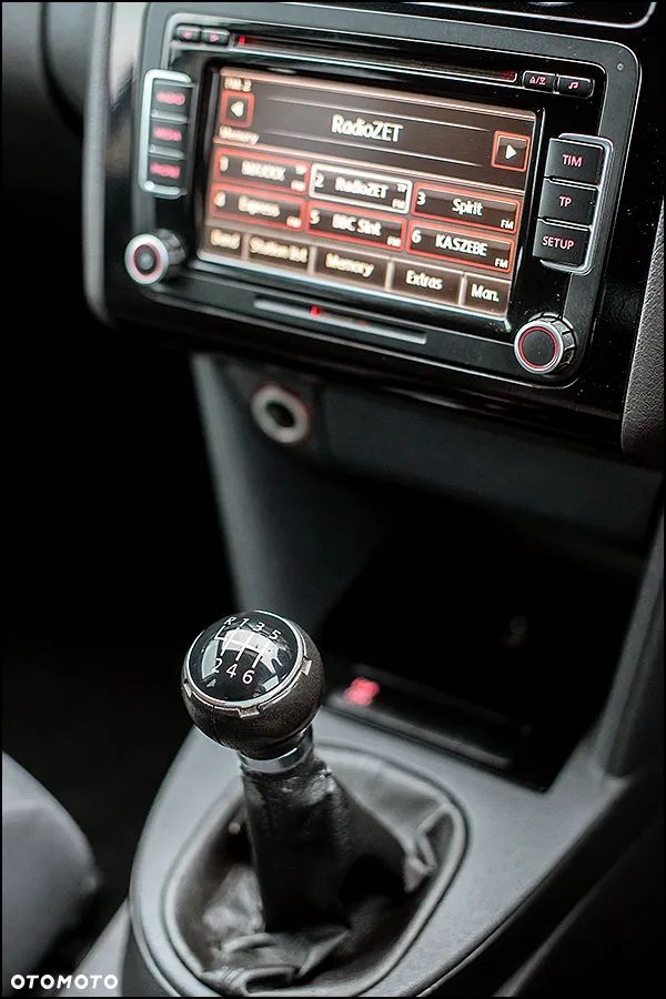 Volkswagen Touran - 26