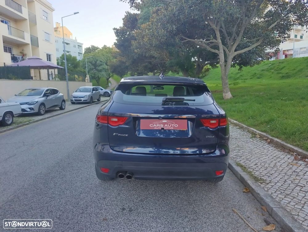 Jaguar F-Pace 2.0 i4D Prestige - 8