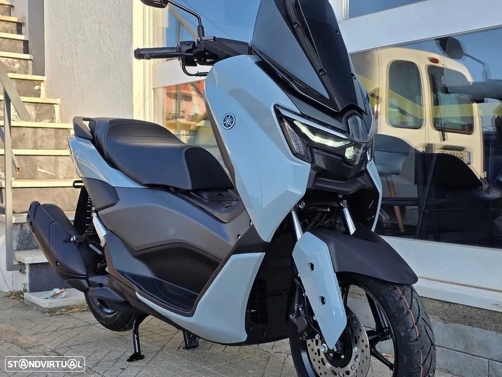 Yamaha NMAX 72euros mes - 2