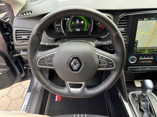 Renault Mégane Sport Tourer 1.2 TCE GT Line EDC - 23