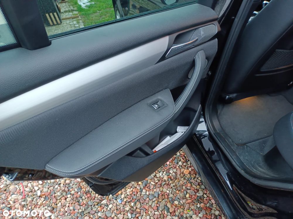 BMW X4 xDrive20d - 29