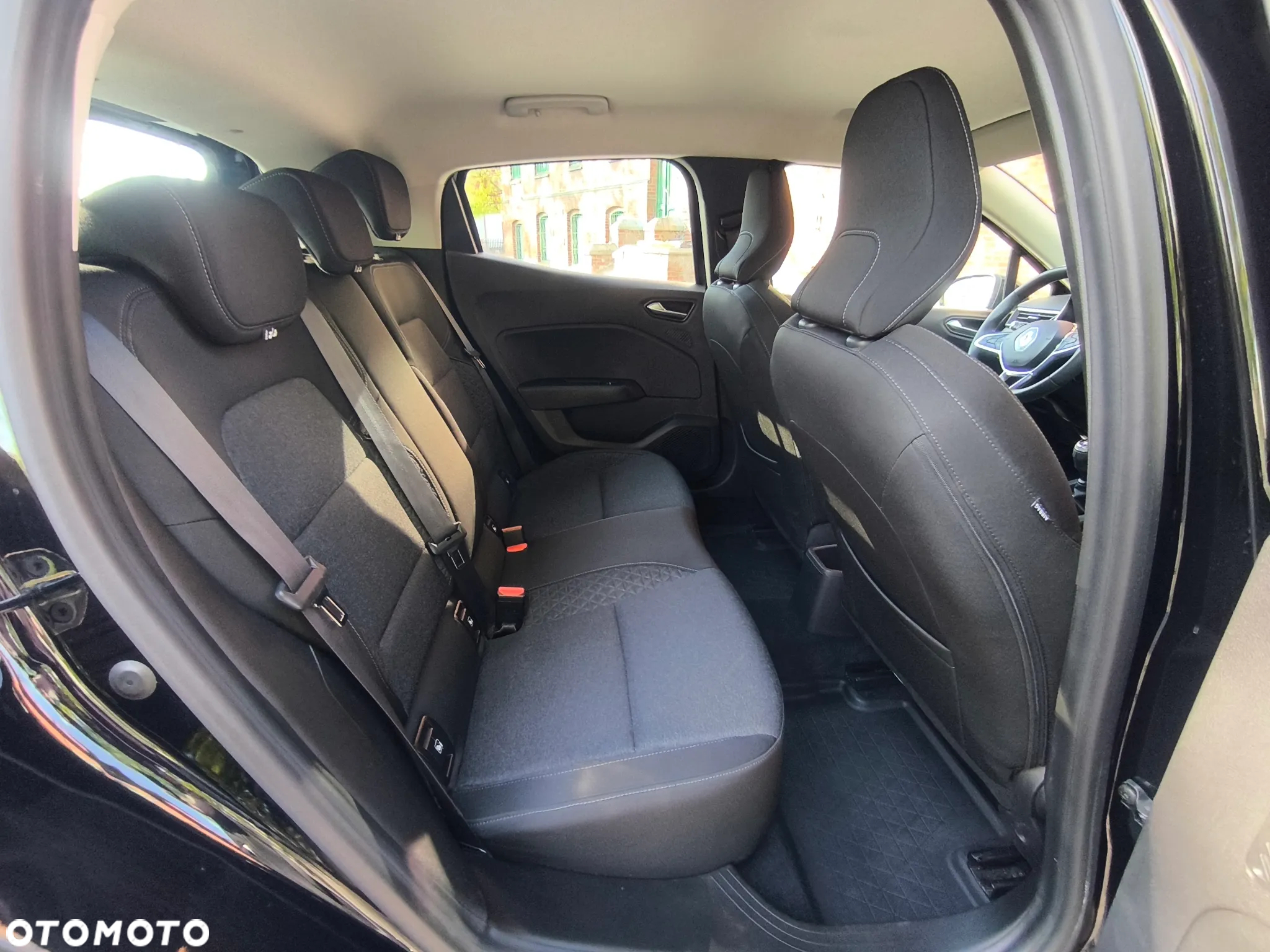 Renault Clio 1.0 TCe Zen - 18