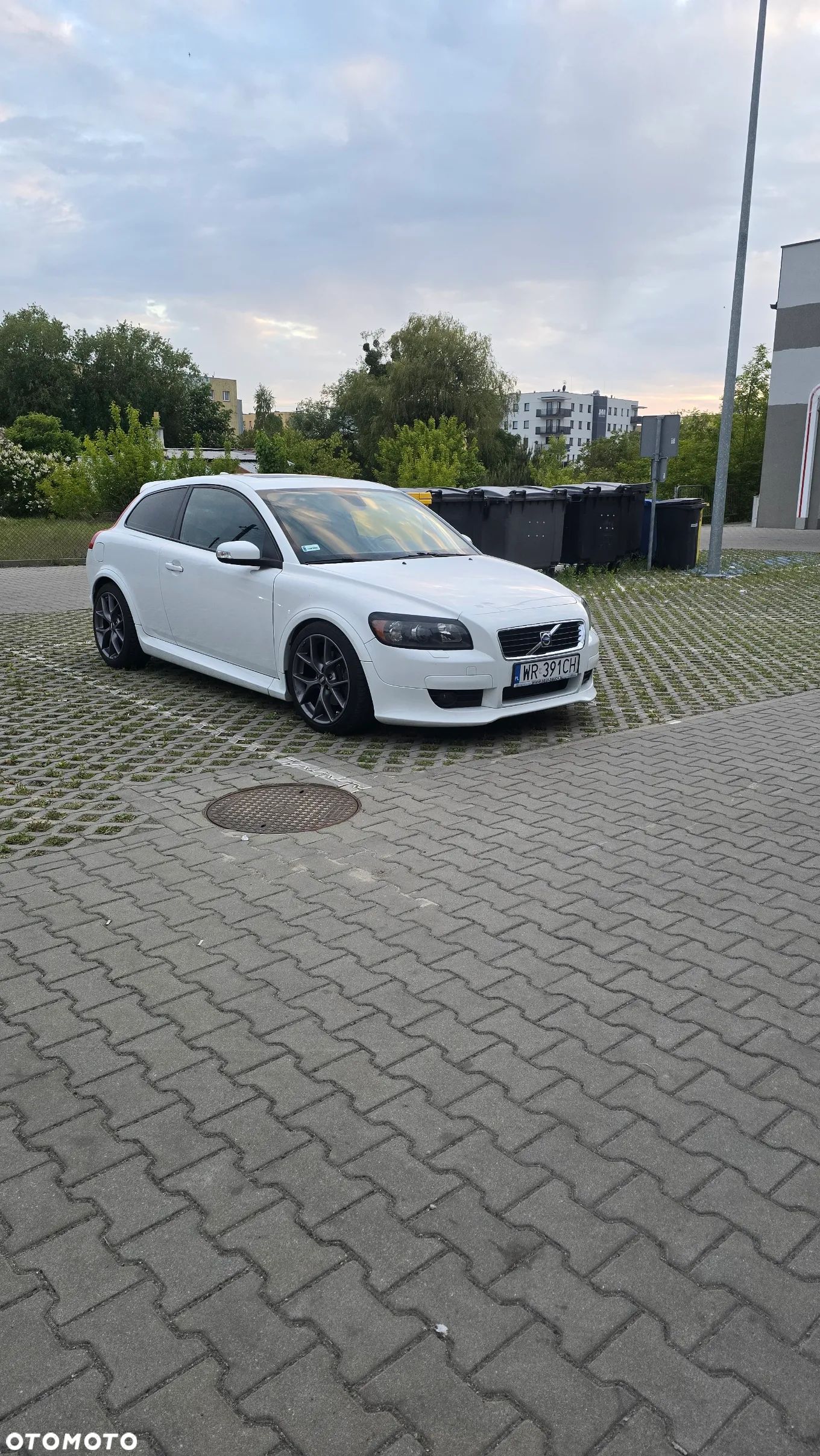 Volvo C30 T5 Momentum - 1