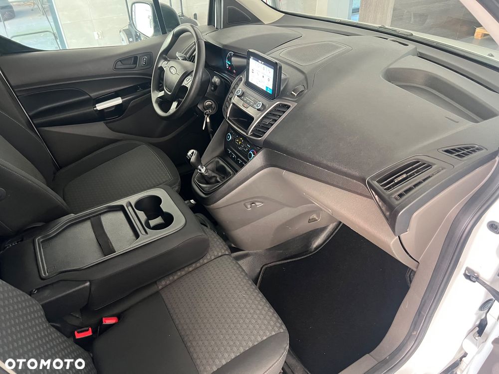 Ford Transit connect - 26