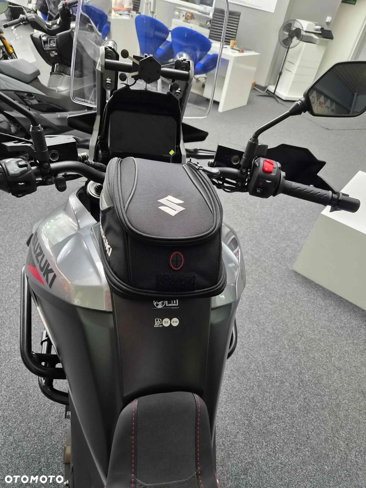 Suzuki V-STROM - 2