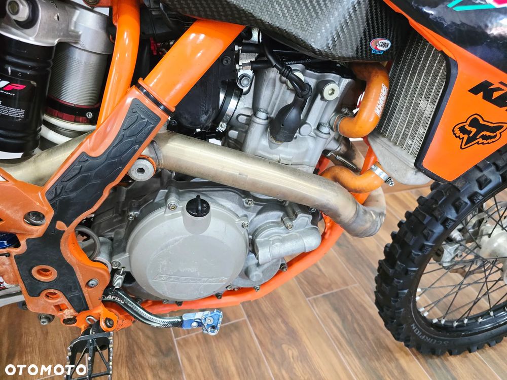 KTM SXF - 9