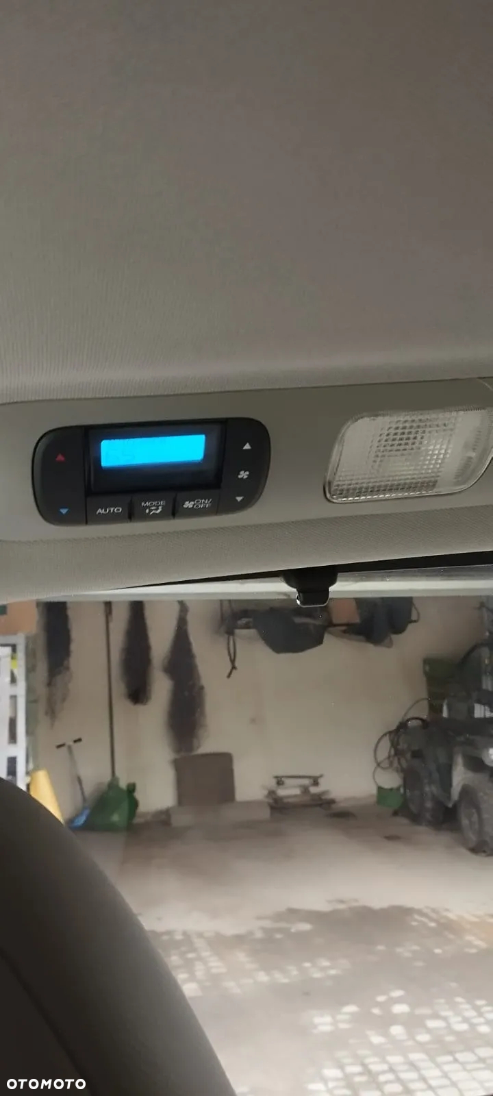 Honda Odyssey 3.5 LX - 9