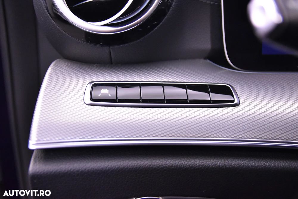 Mercedes-Benz E 220 d 4Matic 9G-TRONIC AMG Line - 16