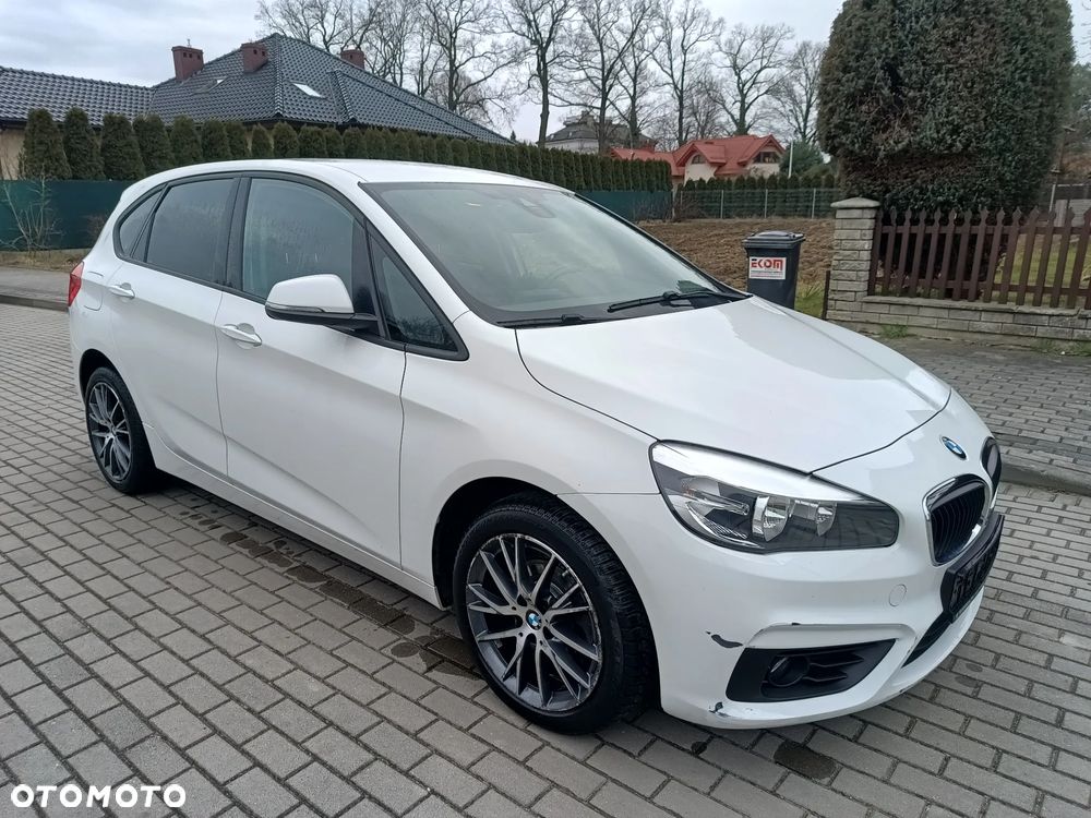 BMW Seria 2 218i - 13