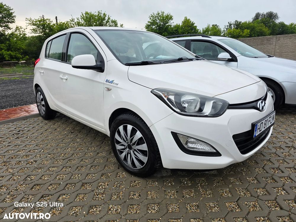 Hyundai i20 1.1 CRDi Comfort+ - 11