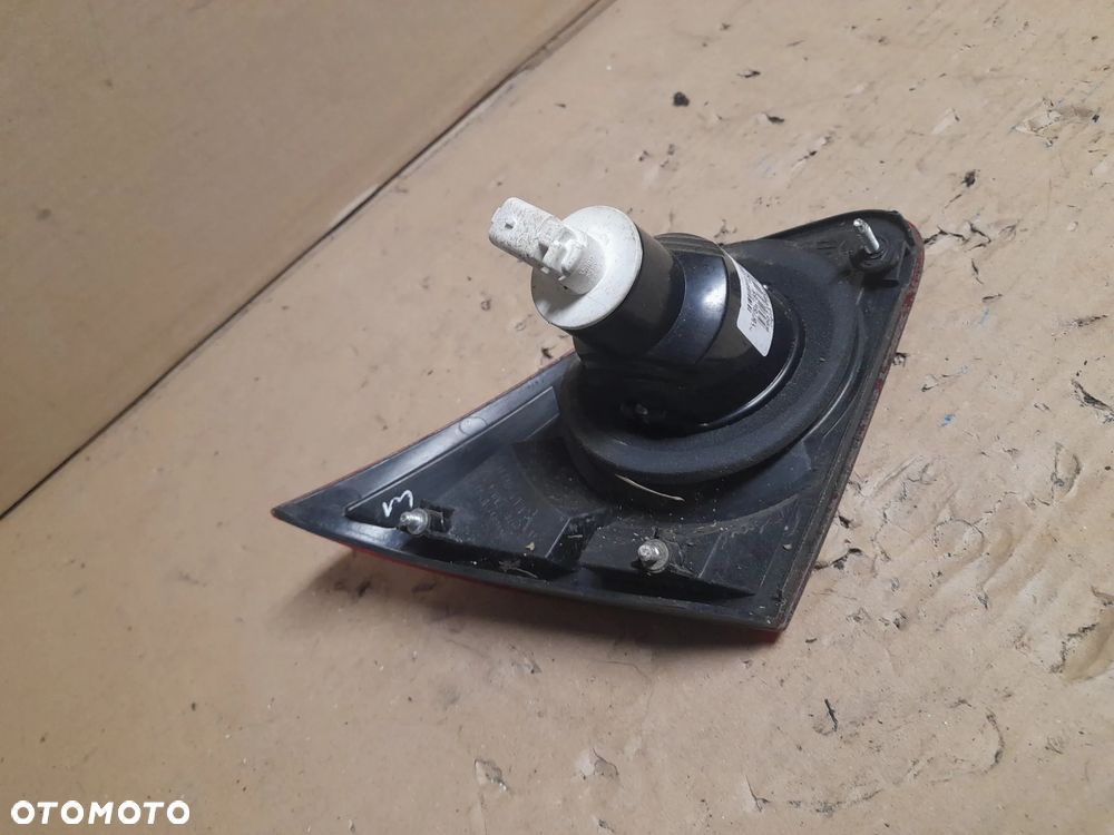 NISSAN QASHQAI J10 LAMPY TYLNEJ KLAPY BAGAŻNIKA - 3