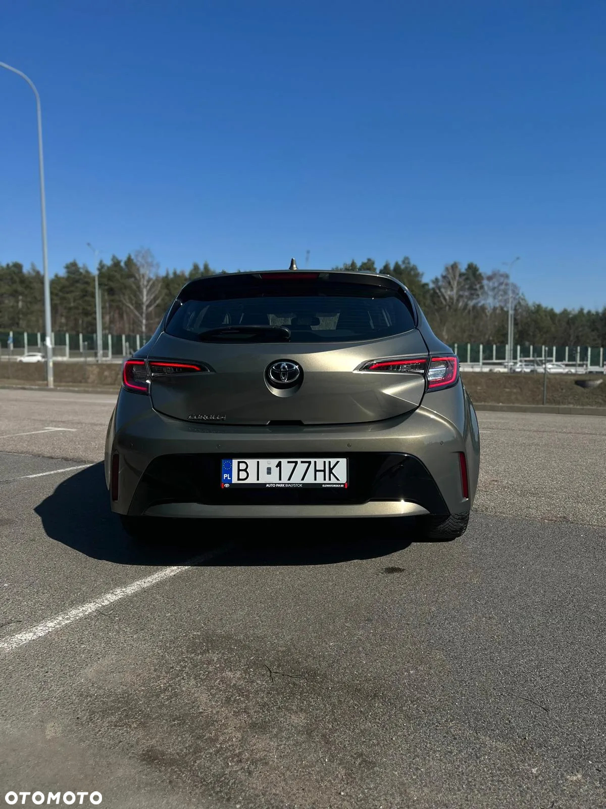 Toyota Corolla - 16