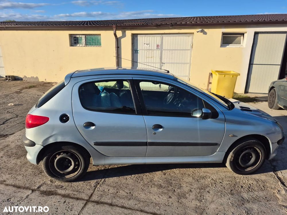 Peugeot 206 - 3