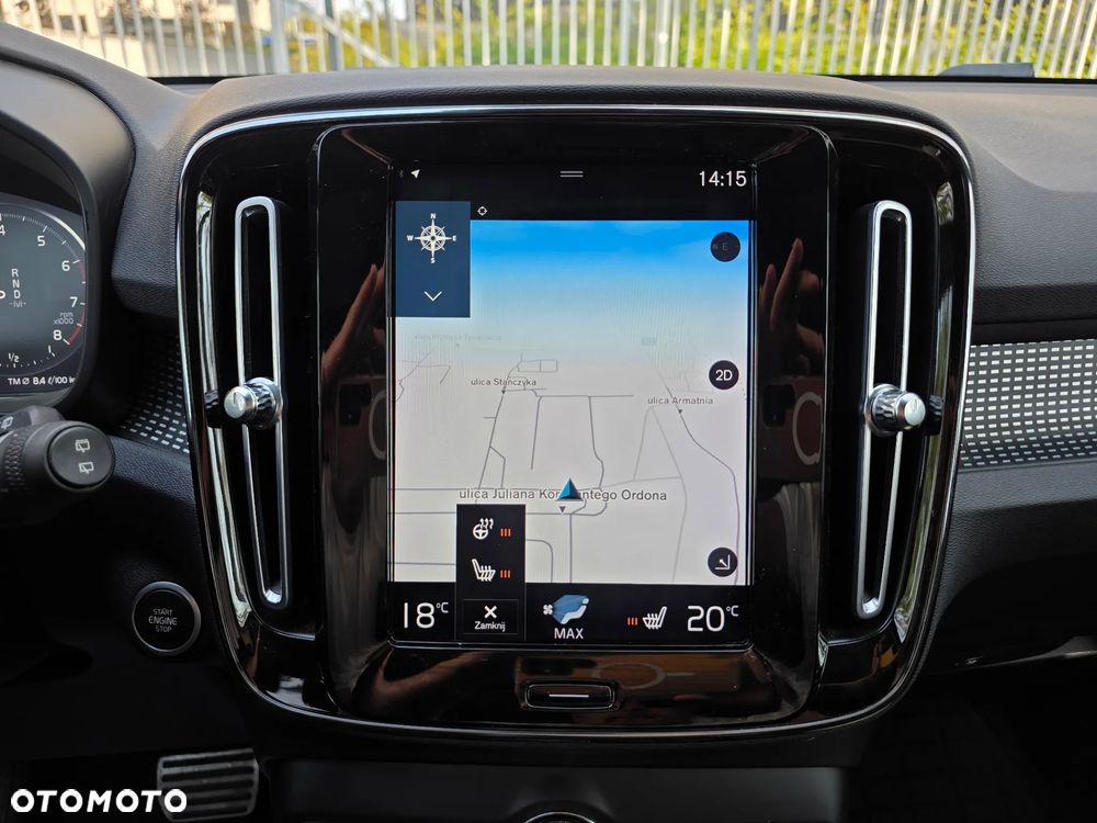Volvo XC 40 T5 AWD R-Design - 10