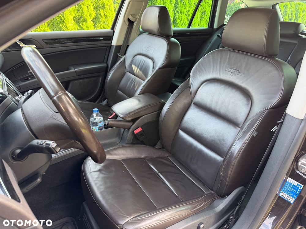 Skoda Superb 2.0 TDI 4x4 L&K - 11