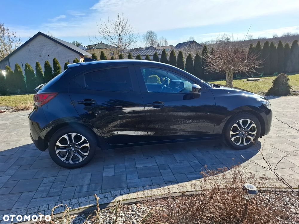 Mazda 2 - 13