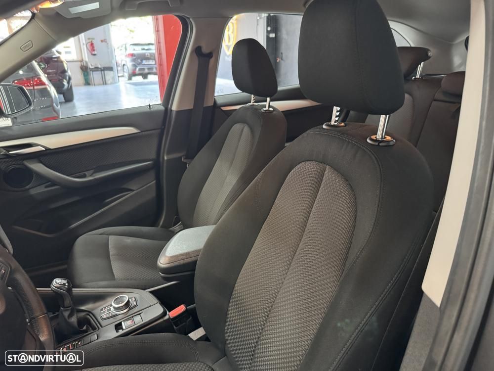 BMW X1 16 d sDrive Advantage - 24