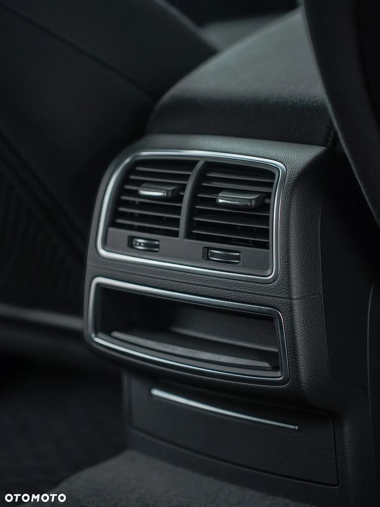 Audi A6 Avant 2.0 TDI Quattro S tronic - 17