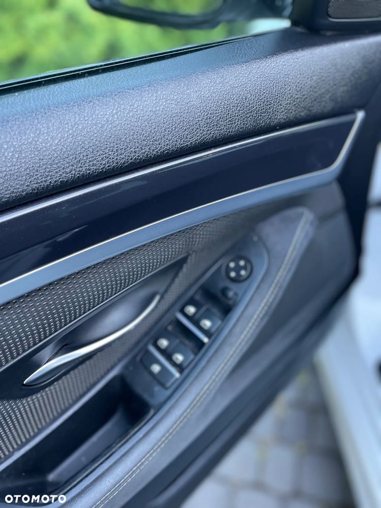 BMW Seria 5 520d xDrive mHEV M Sport sport - 37
