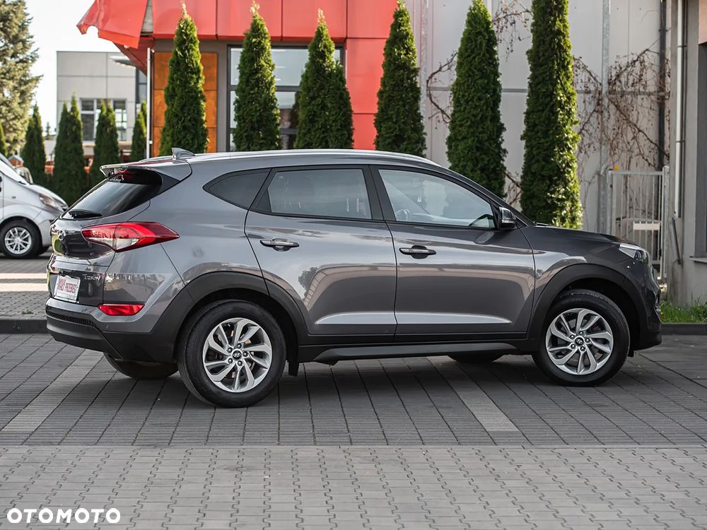 Hyundai Tucson blue 1.6 GDi 2WD Navi - 14