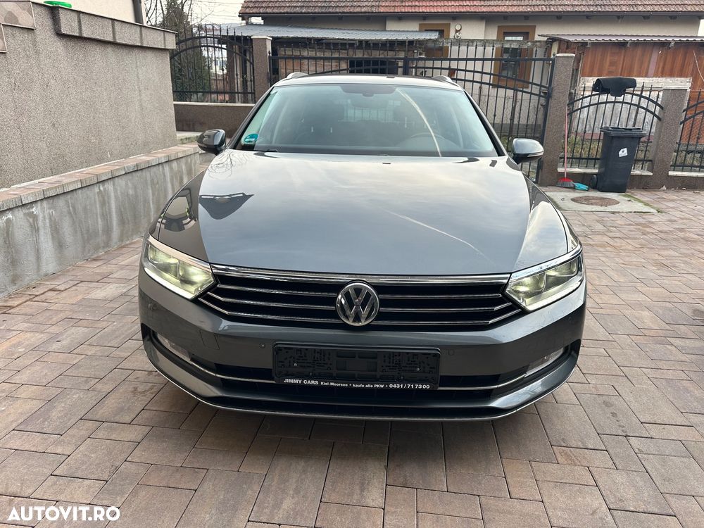 Volkswagen Passat Variant 2.0 TDI (BlueMotion Technology) Highline - 13