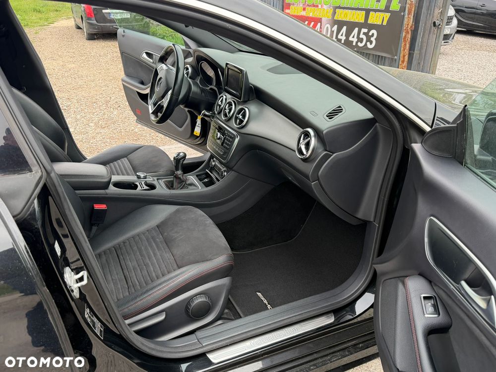 Mercedes-Benz CLA 180 - 14
