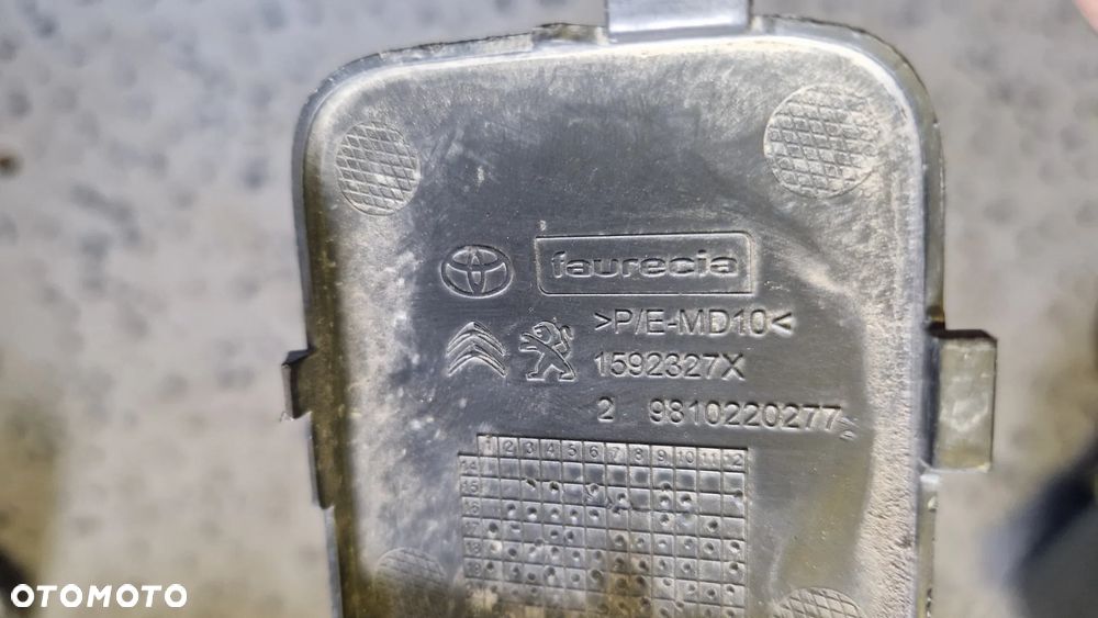 PROACE EXPERT JUMPY ZAŚLEPKA HAKA TYŁ 9810964177 - 3