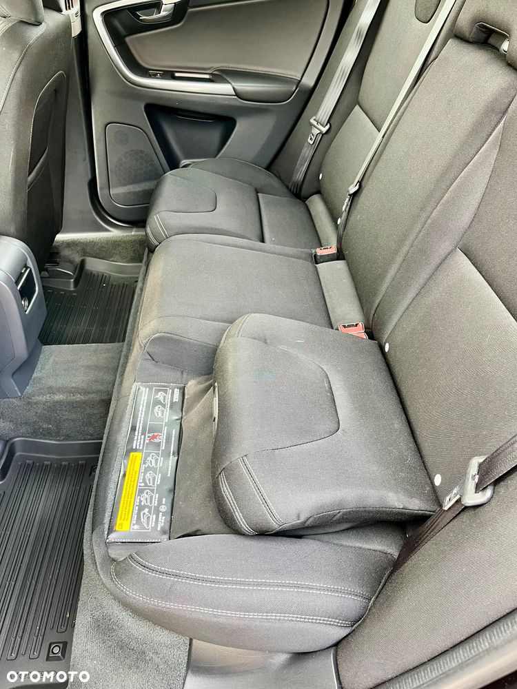 Volvo XC 60 D3 Inscription - 22