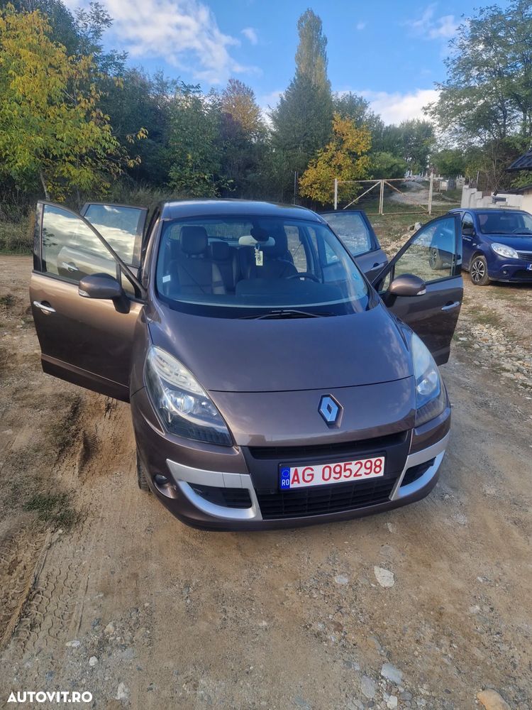 Renault Scenic 1.9 dCi FAP Avantage - 1