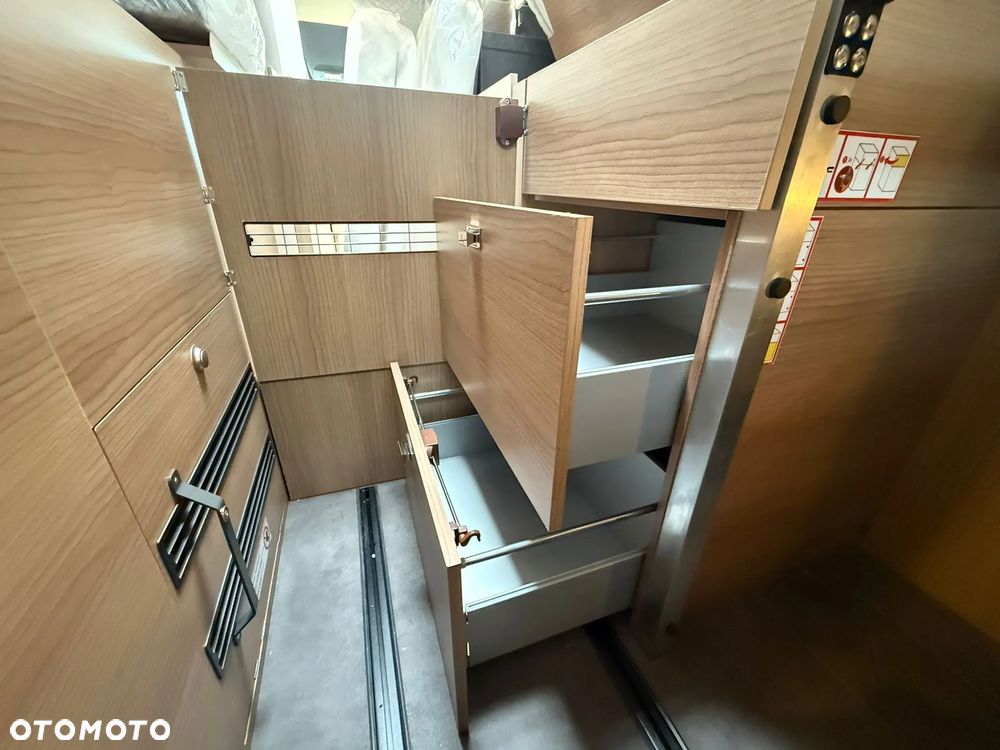 Carthago MALIBU GENIUS 641LE MERCEDES - Automat - 18