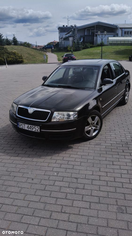 Skoda Superb 2.5 TDI Elegance - 1
