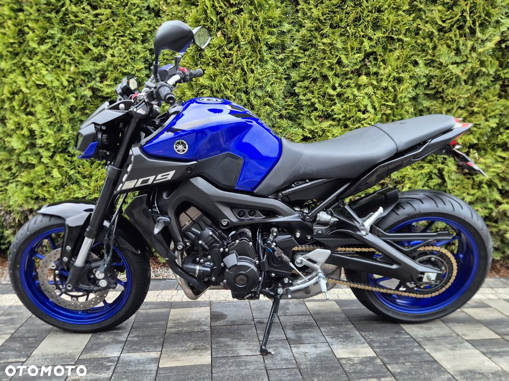 Yamaha MT - 5