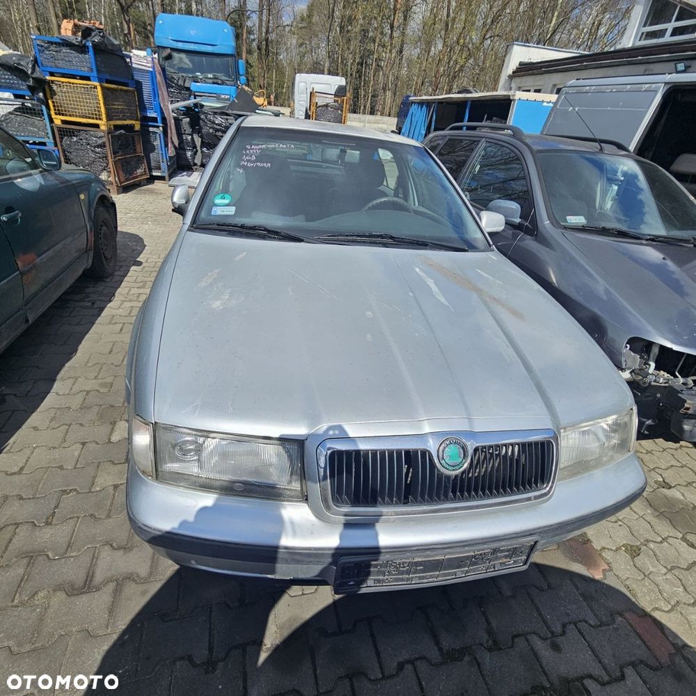 Skoda Octavia (1999r) 1,6 B 74 kW / 100 KM - 8