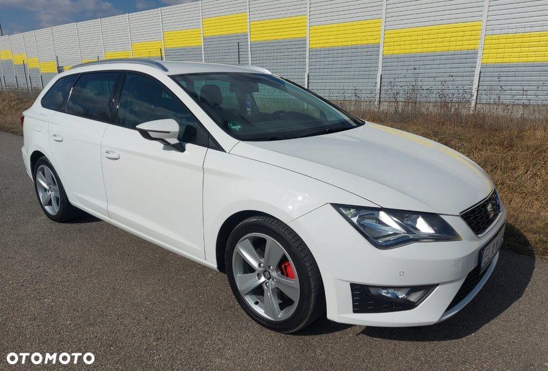 Seat Leon Sportstourer 2.0 TDI Start&Stop DSG FR - 9