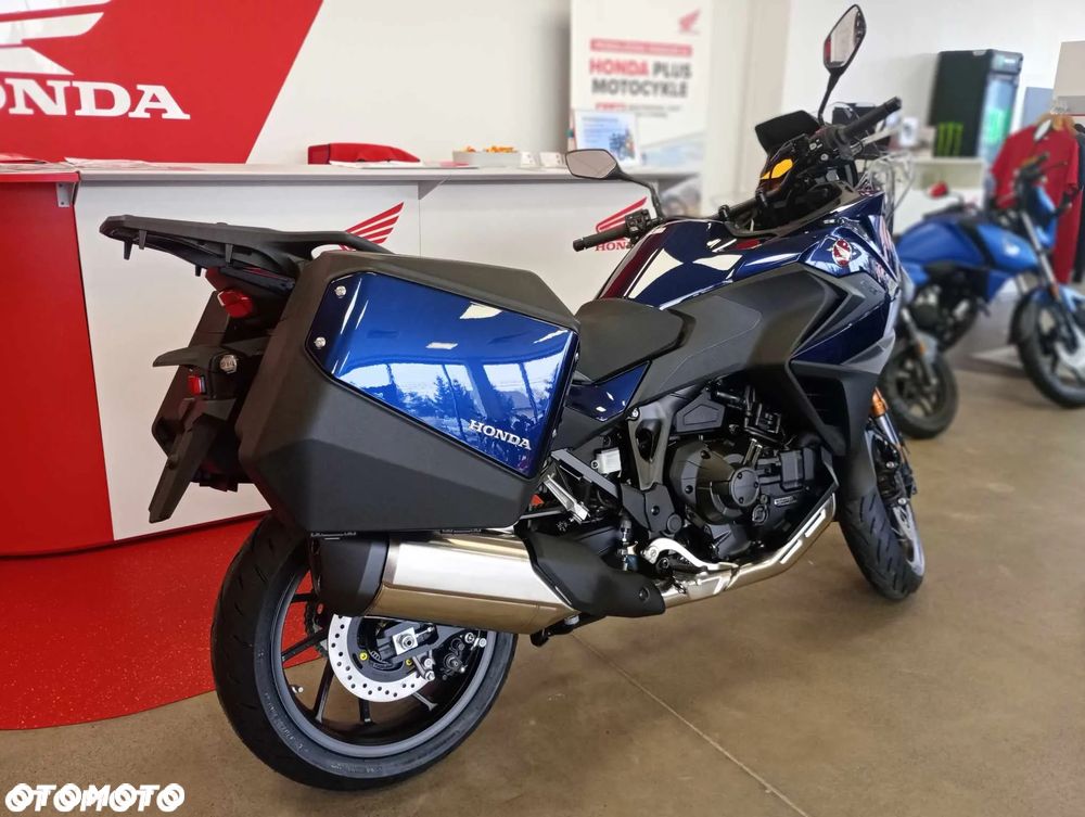 Honda NT - 3