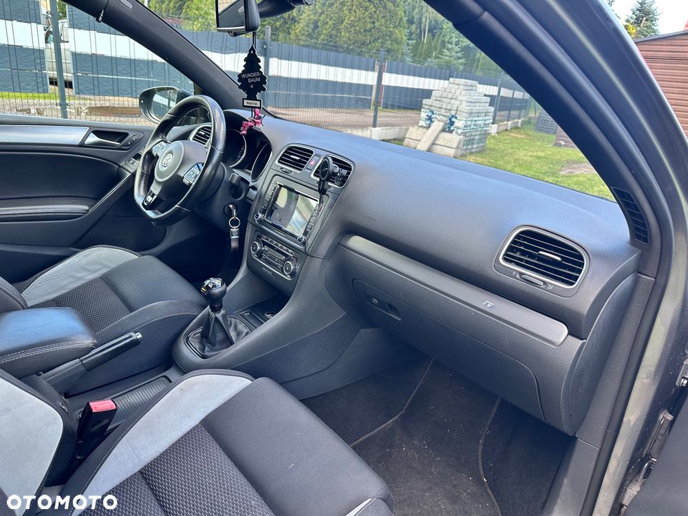 Volkswagen Golf - 15