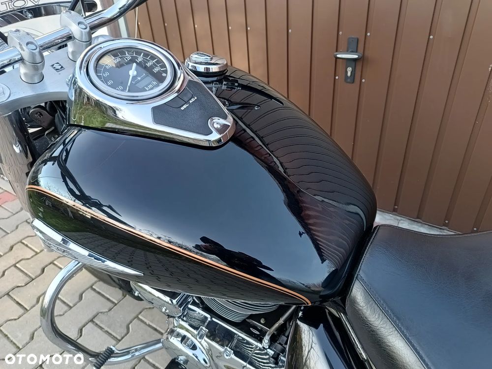 Suzuki VL 800 Volusia - 28