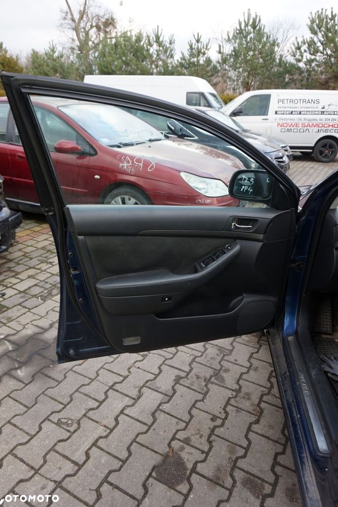 DRZWI PRZEDNIE LEWE AVENSIS II T25 KOMBI 8P4  GRANATOWY TOYOTA 2003-2006 - 8