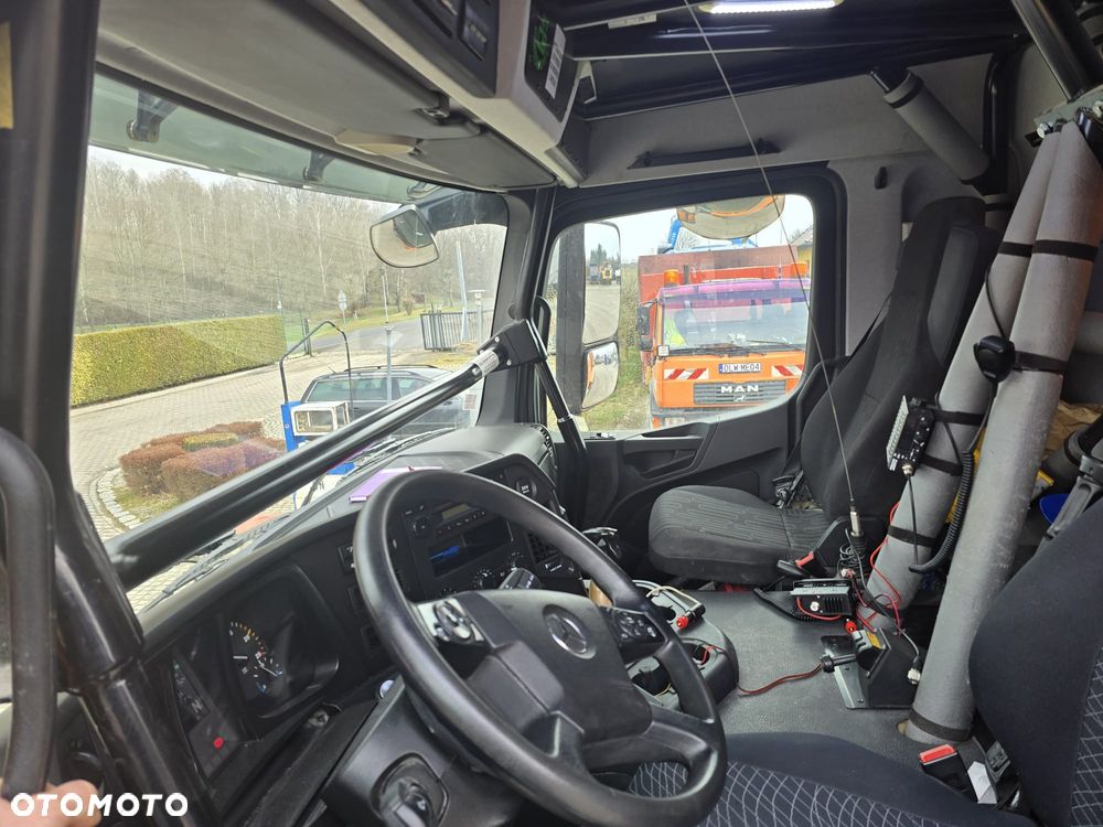 Mercedes-Benz AROCS 4151 - 26