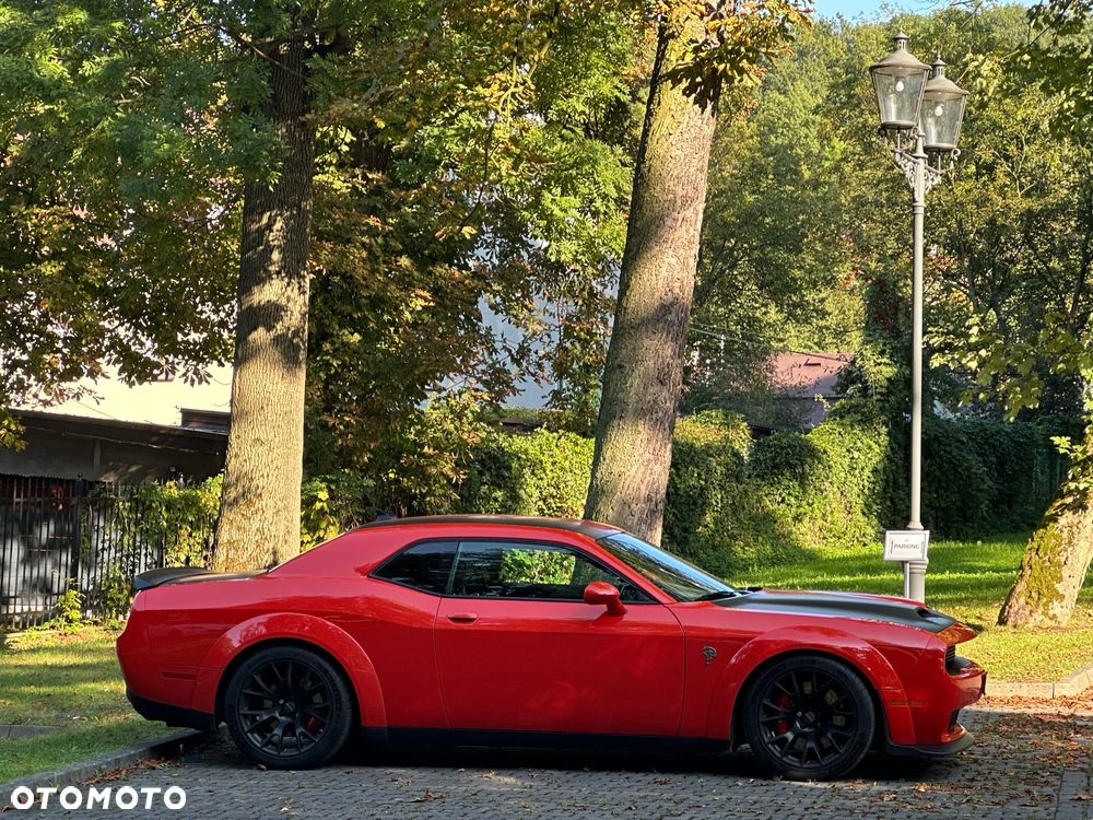 Dodge Challenger 6.2 Hellcat Widebody - 15