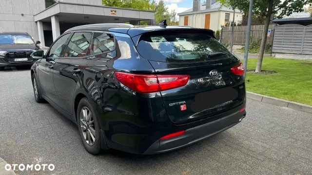 Kia Optima 1.7 CRDI M - 6