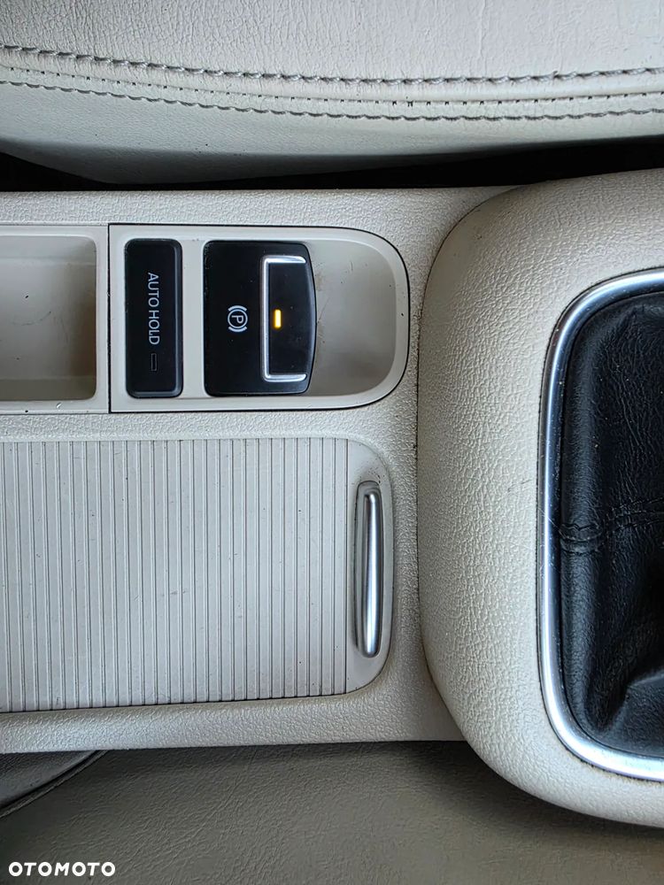 Volkswagen Tiguan 2.0 TDI BlueMot Sport&Style - 18