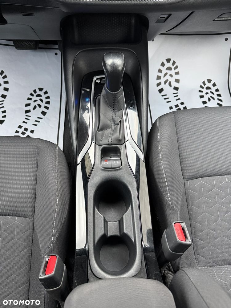 Toyota Corolla 1.8 Hybrid Comfort - 11